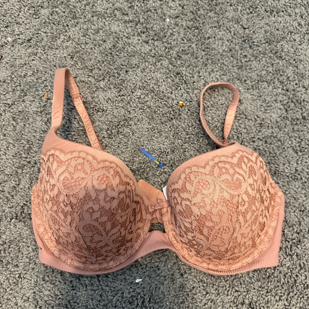 COPY - Body by Victoria’s Secret lined lace Demi bra tan size 34DD